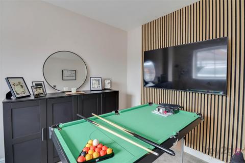 4 bedroom townhouse for sale, Stanier Way, Renishaw, Sheffield, S21