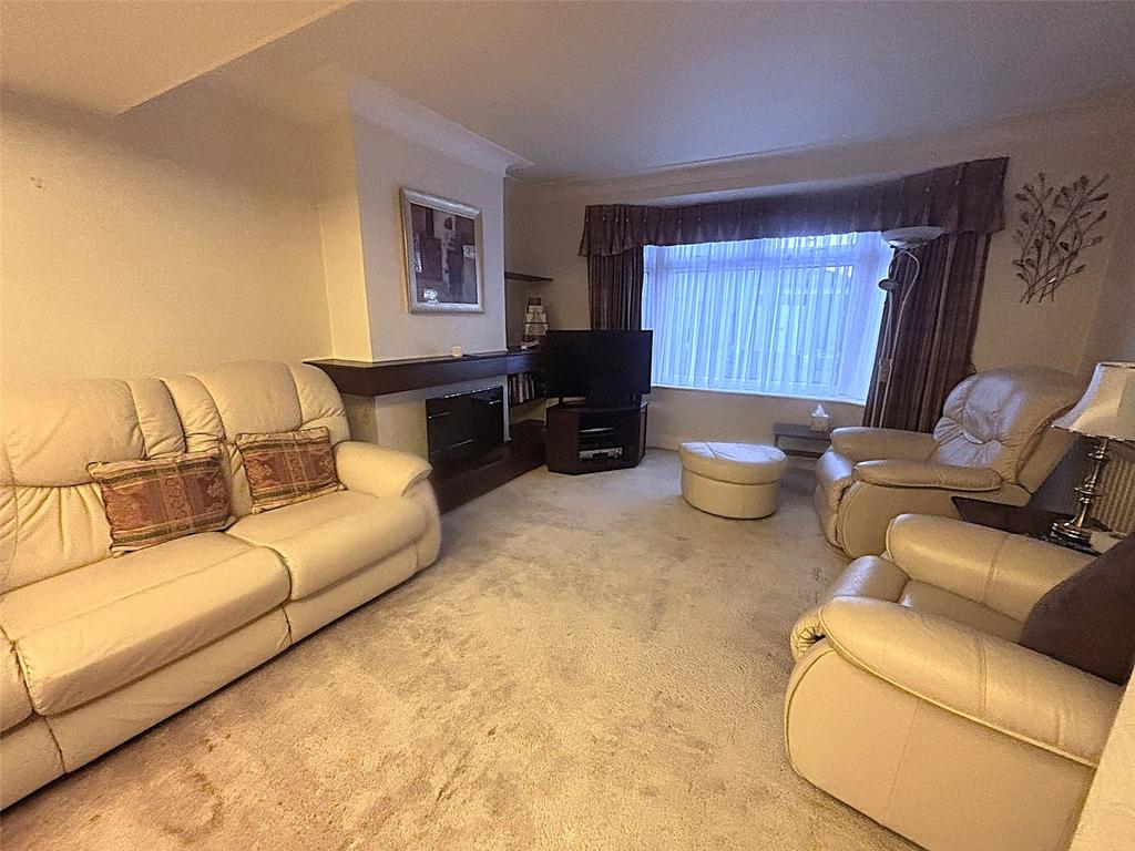 Through Lounge
