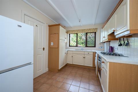 undefined, Harris Mews, Henley-In-Arden B95