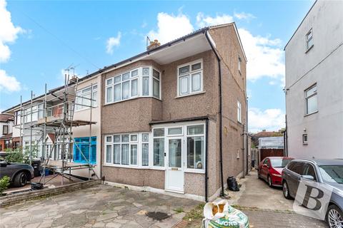 5 bedroom end of terrace house for sale, Jarrow Road, Romford RM6