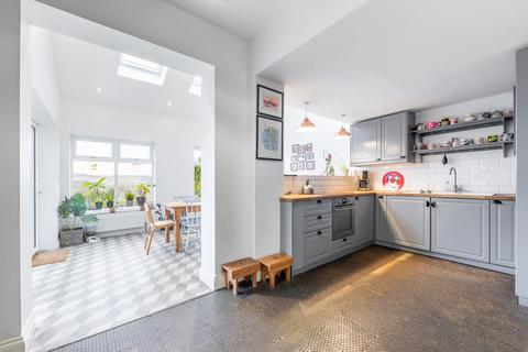 4 bedroom semi-detached house for sale, The Briary, Consett DH8