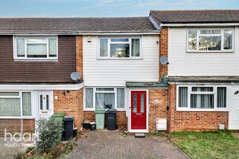 2 bedroom terraced house for sale, Halstead Walk, Maidstone