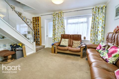 2 bedroom terraced house for sale, Halstead Walk, Maidstone