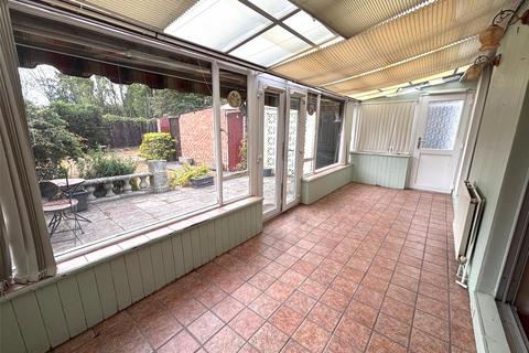 2 bedroom bungalow for sale, Chadville Gardens, Chadwell Heath RM6