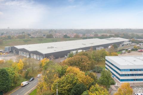 Distribution warehouse to rent, North Vw Coventry CV2 2SP