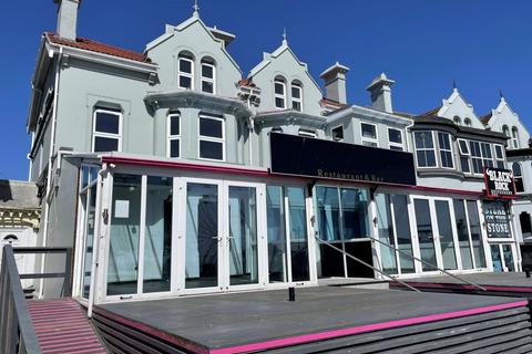 Retail property (high street) to rent, 2 Marine Parade W Clacton On Sea CO15 1RH