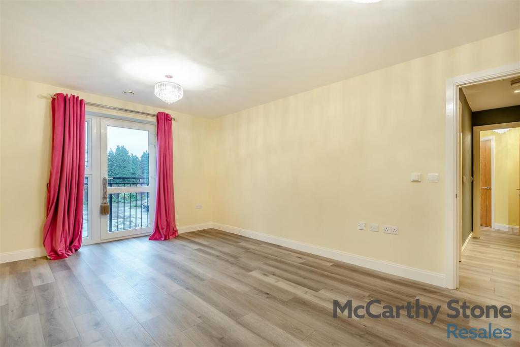 8673673-interior05.jpg