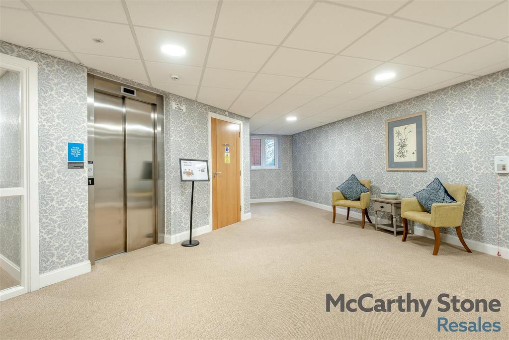 8673673-interior22.jpg
