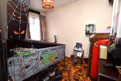undefined, Purland Close, Dagenham RM8