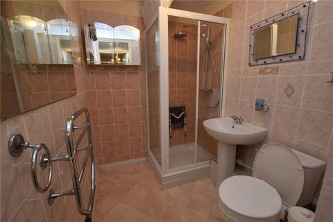 2 bedroom apartment for sale, Cunningham Close, Chadwell Heath RM6