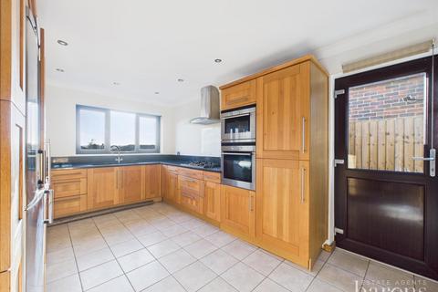 undefined, Brickfields Close, Basingstoke RG24