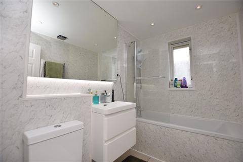 3 bedroom apartment for sale, Juniper Court, Chadwell Heath RM6
