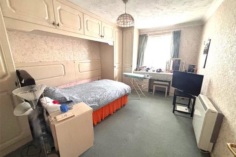 2 bedroom apartment for sale, Heron Court, Ilford IG1