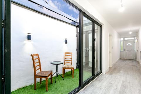 undefined, Knaresborough Road, Harrogate, HG2