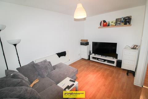 undefined, Quilter Close Luton LU3 2LL
