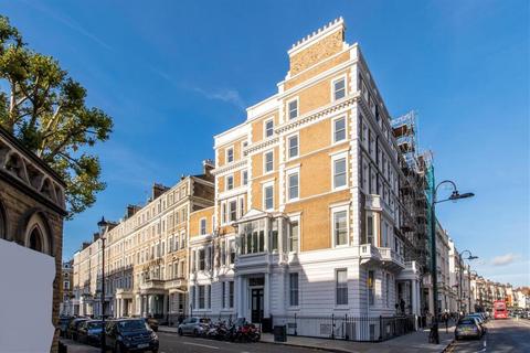 1 bedroom apartment to rent, Gloucester Road, Kensington, Chelsea, London, SW7