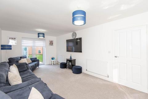 4 bedroom detached house for sale, Hill Street, Chesterfield S42
