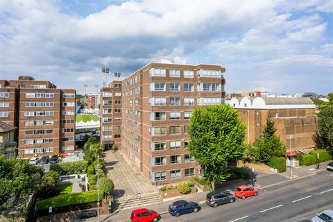 2 bedroom apartment for sale, Eaton Road, Hove