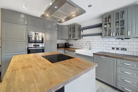 5 bedroom semi-detached house for sale, Admirals Walk, Wivenhoe, Colchester, CO7
