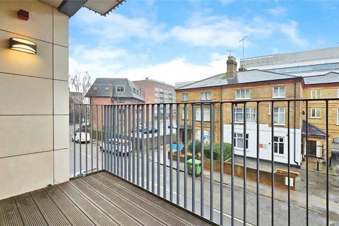 1 bedroom apartment to rent, Fairfield Avenue, Staines-upon-Thames, Surrey, TW18