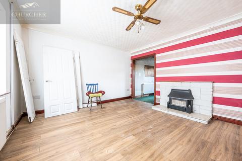undefined, Ormskirk L39