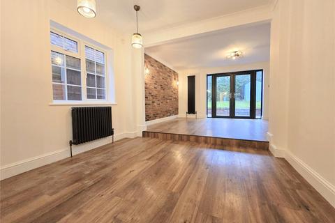 undefined, Station Road, Rayleigh, Essex, SS6
