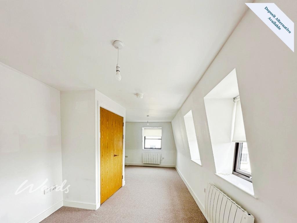 Living/Dining Area
