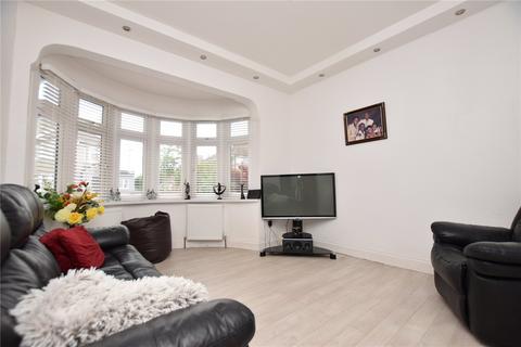 5 bedroom semi-detached house for sale, Adelaide Gardens, Romford RM6
