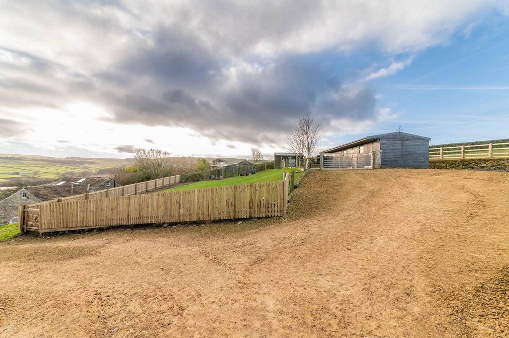 Stable Yard