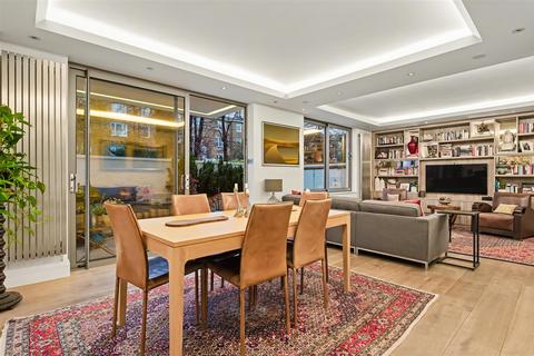 3 bedroom apartment for sale, Lancaster Grove, Belsize Park, London, NW3