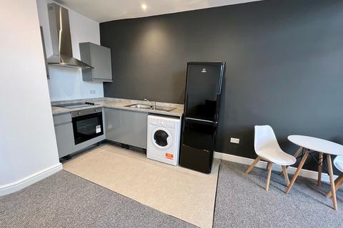 2 bedroom apartment to rent, Saville Place, Sunderland, SR1