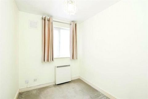 2 bedroom apartment for sale, Millhaven Close, Romford RM6