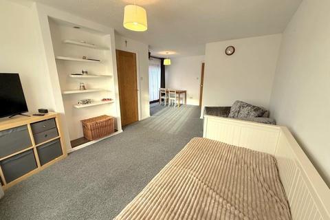 2 bedroom detached bungalow for sale, Woodhall Close, Northampton NN4