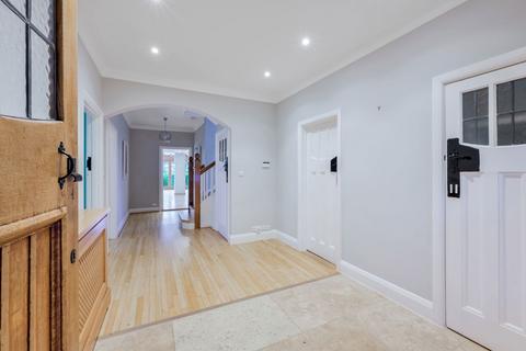 7 bedroom detached house for sale, Park View Road, Caterham CR3