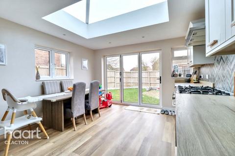 3 bedroom semi-detached house for sale, Merstham Drive, Clacton-On-Sea