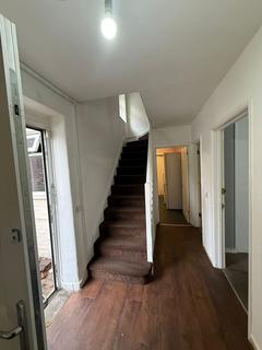 undefined, Becontree Avenue, Dagenham RM8