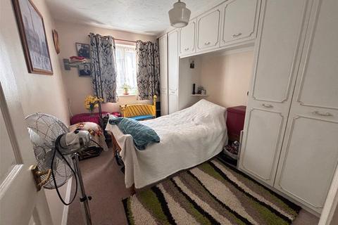 1 bedroom apartment for sale, Cunningham Close, Romford RM6