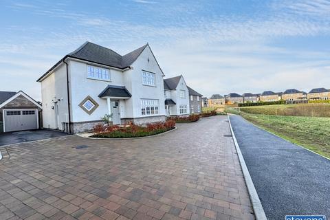 4 bedroom detached house for sale, Centurian Walk, Okehampton, Devon, EX20