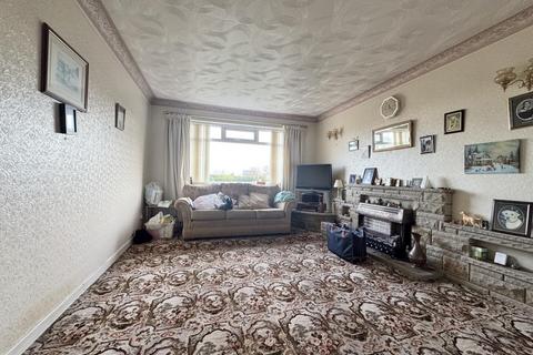 2 bedroom semi-detached bungalow for sale, Austhorpe Lane, Leeds