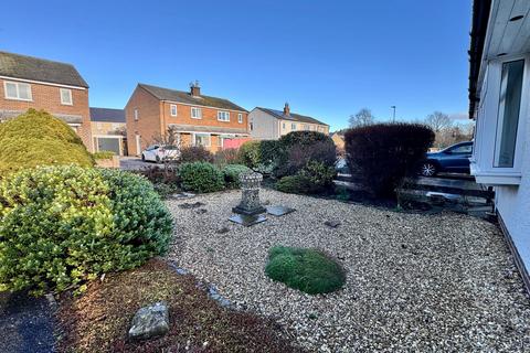 2 bedroom semi-detached bungalow for sale, 28 Wensleydale Avenue, Leyburn