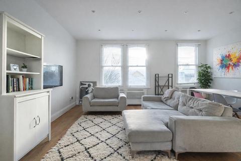 3 bedroom apartment for sale, Upper Tollington Park, Stroud Green, N4