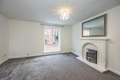 3 bedroom semi-detached house to rent, Lenton Avenue, Nottingham, NG7
