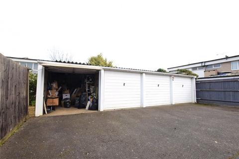 undefined, Fern Court, Romford RM5