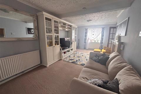 3 bedroom terraced house for sale, Padnall Road, Romford RM6
