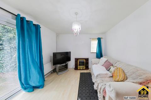 undefined, Newbury Court, Milton Keynes, MK3