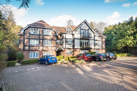 2 bedroom apartment for sale, 25 Eastbury Avenue, Northwood HA6