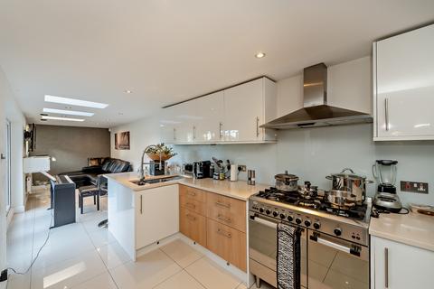 4 bedroom detached house for sale, Northwood HA6