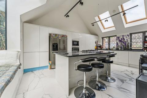 6 bedroom detached house for sale, The Oaks, Watford WD19