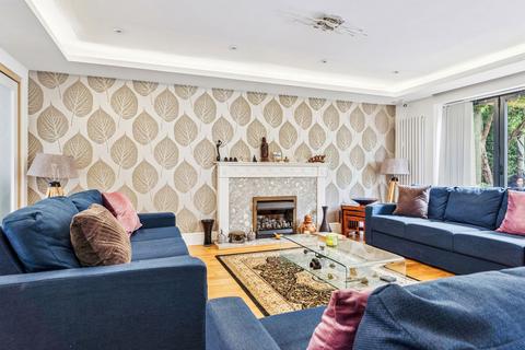 6 bedroom detached house for sale, The Oaks, Watford WD19