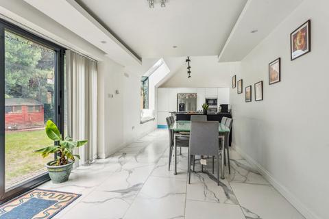 6 bedroom detached house for sale, The Oaks, Watford WD19